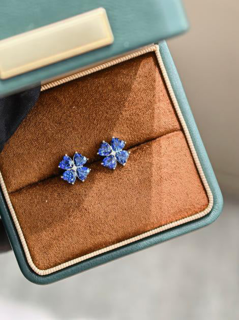 Sweetheart Earrings - Classic Lustre