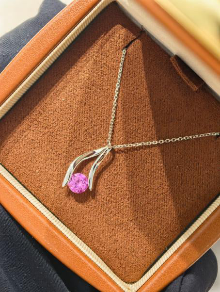 Luxe Heirloom Pendant Necklace - Pink Sapphire