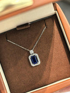 Luxe Heirloom Pendant Necklace - Royal Blue
