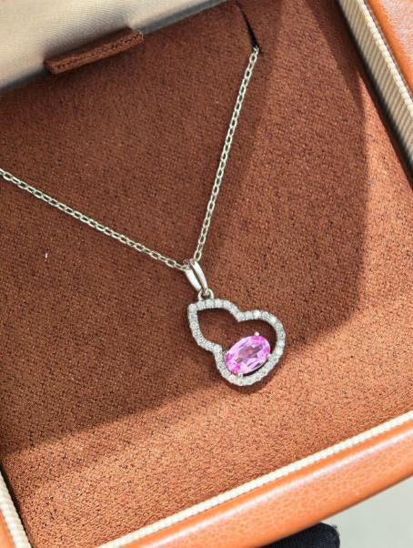 Luxe Heirloom Pendant Necklace - Pink Sapphire