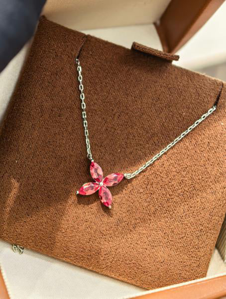 Luxe Heirloom Pendant Necklace - Lotus Pink