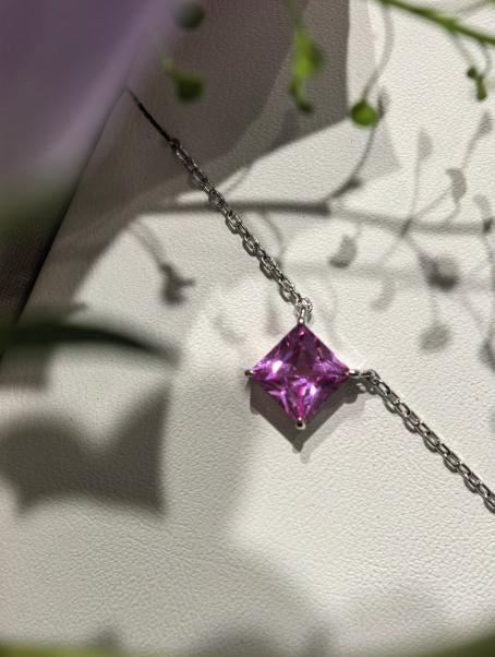 Luxe Heirloom Pendant Necklace - Pink Sapphire