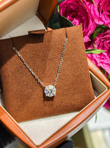 Luxe Heirloom Pendant Necklace Hover Image