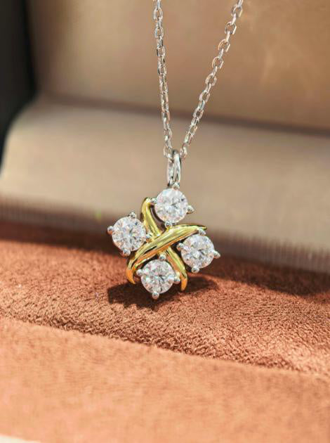 Luxe Heirloom Pendant Necklace - White Moissanite
