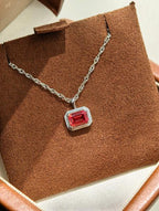 Luxe Heirloom Pendant Necklace - Mandarin Red