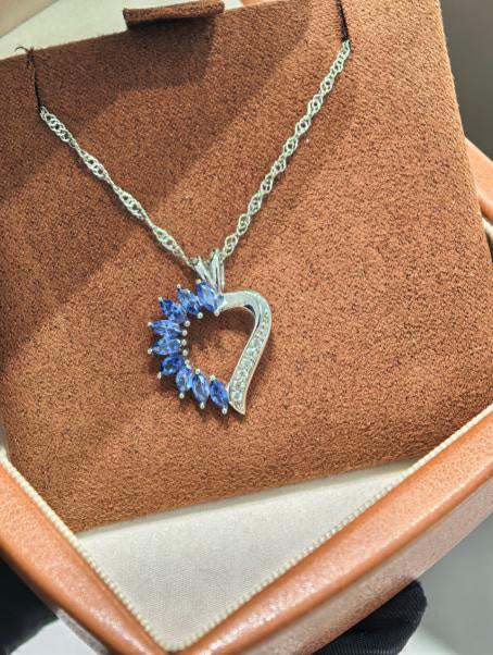 Luxe Heirloom Pendant Necklace - Royal Blue Hover Image