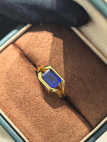 Luxe Heirloom Ring - Royal Blue