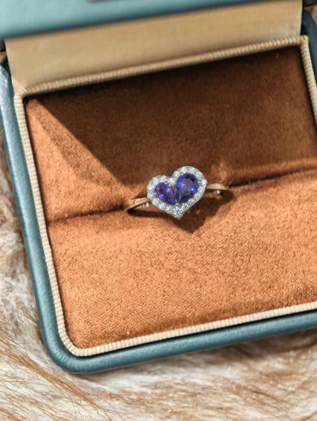 Sweetheart Ring - Purple Sapphire