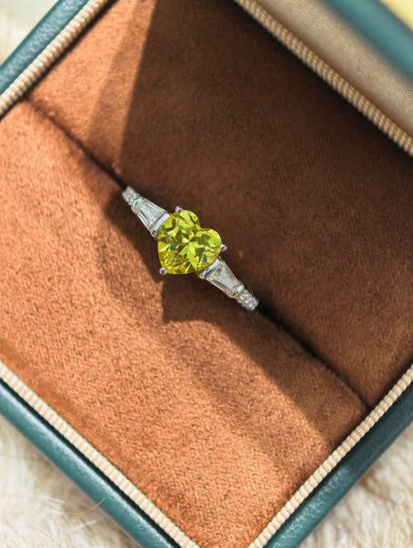 Sweetheart Ring - Canary Yellow Hover Image