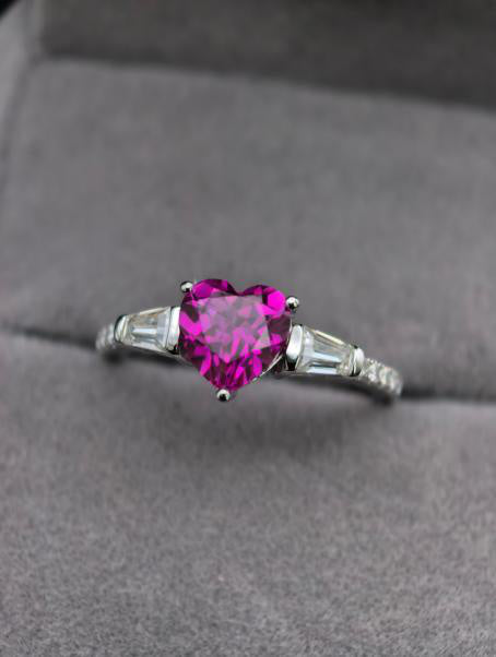 Sweetheart Ring - Violet Purple