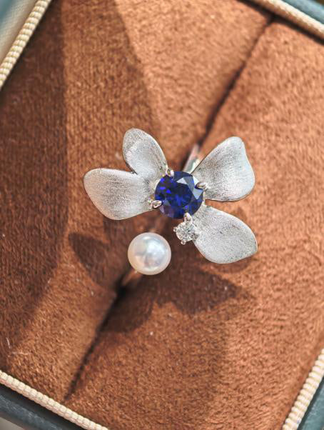 Luxe Heirloom Ring - Royal Blue