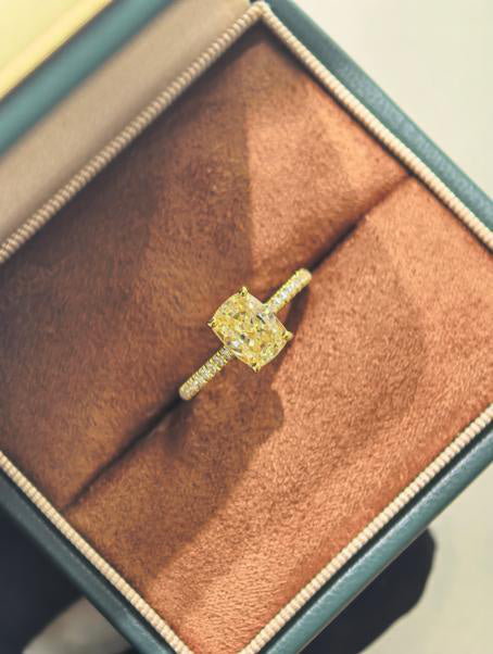 Luxe Heirloom Ring - Ice Flower Yellow