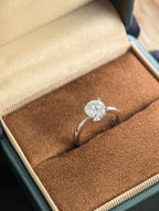 Luxe Heirloom Ring - White Moissanite