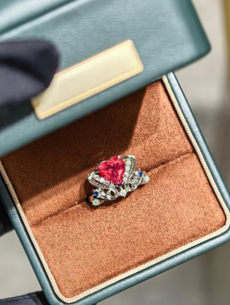 Sweetheart Ring - Padparadscha Pink