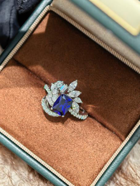 Sweetheart Ring - Royal Blue