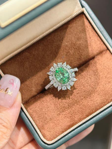Princess Diana Ring - Mint Green